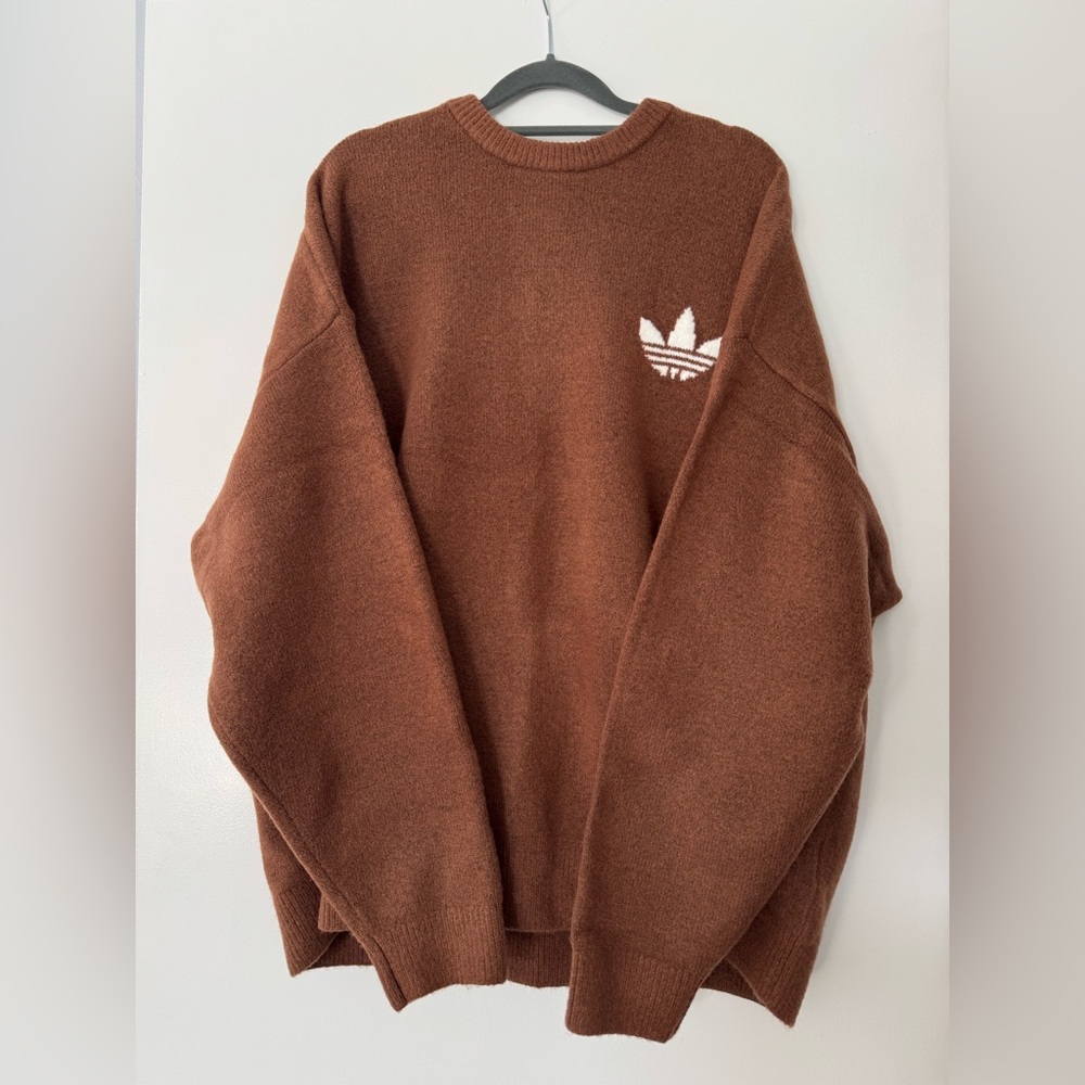Adidas women’s dept knitted sweater